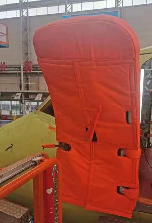 女子行動隊 以專業制服為品質把關，讓客戶安心無憂